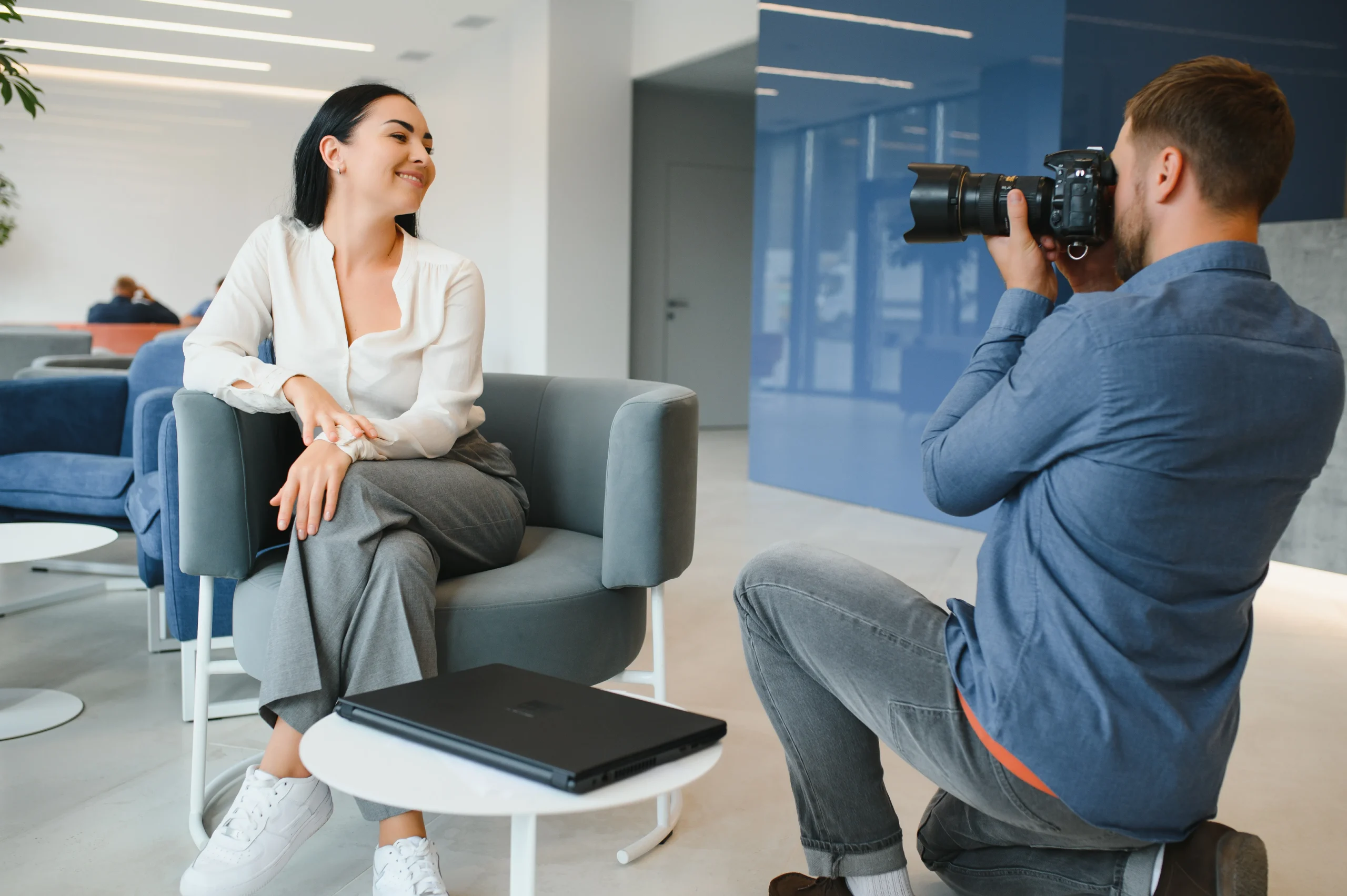 young-beautiful-model-posing-for-professional-phot-2025-03-17-05-44-20-utc_result